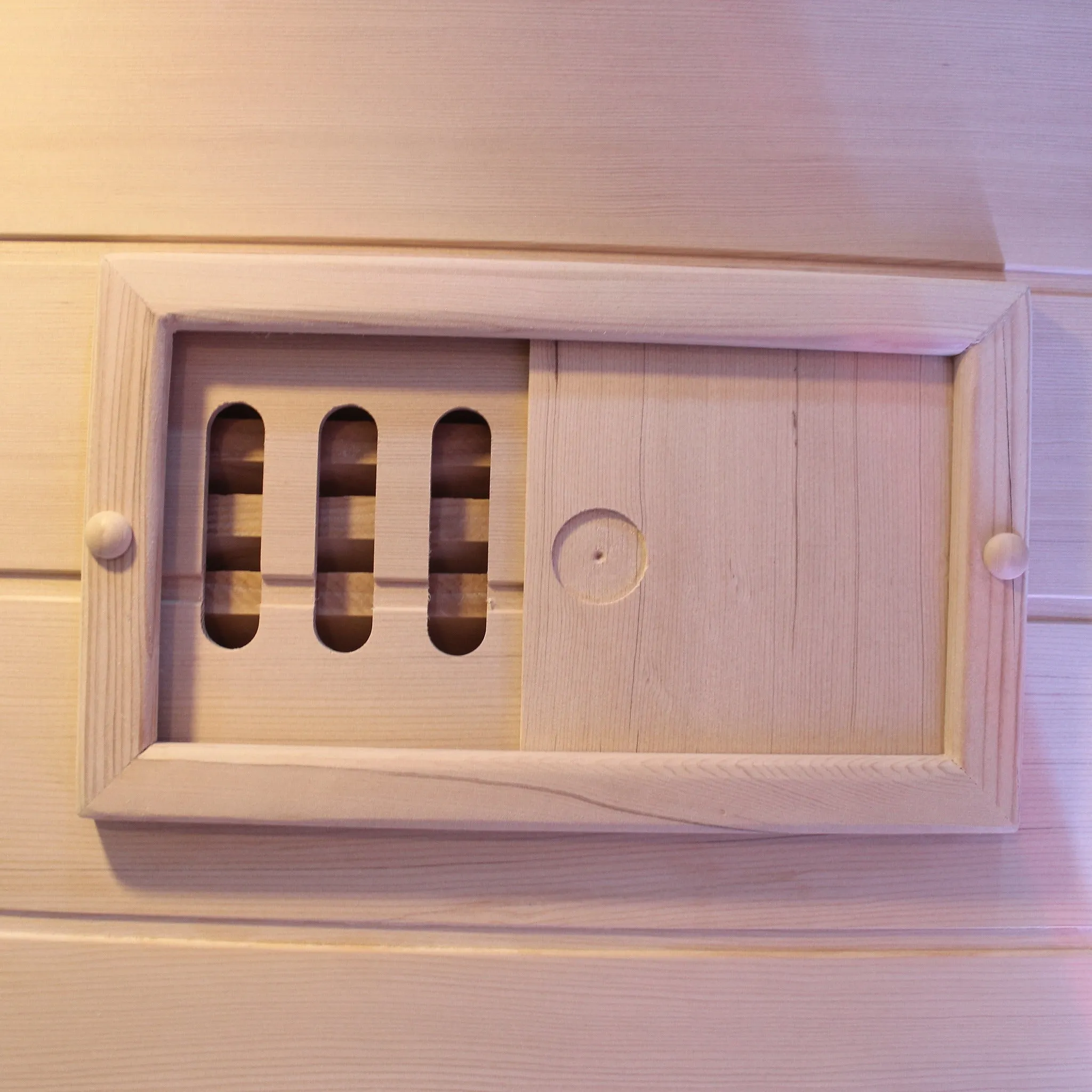 3 Person Traditional Sauna & Acrylic Plunge