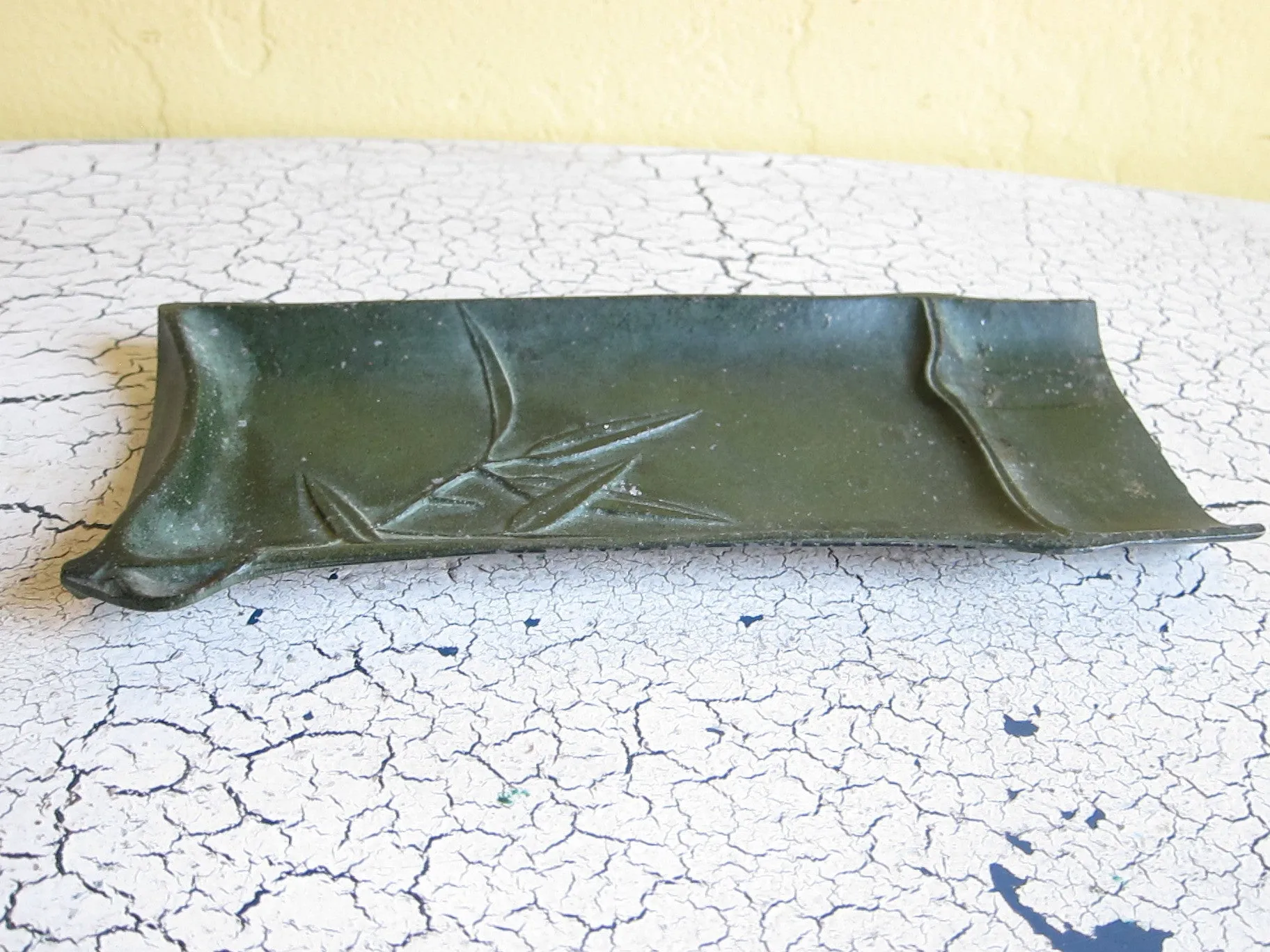 Art Nouveau Pewter Arts and Crafts Coin Tray