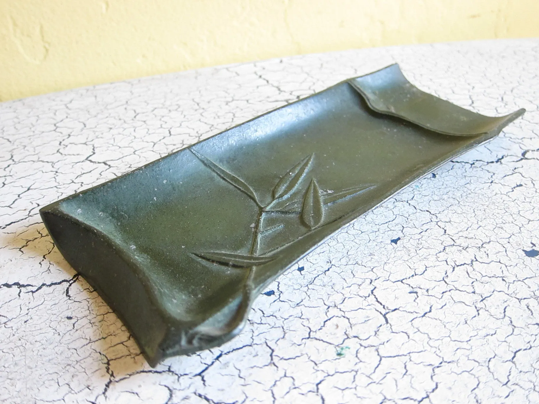 Art Nouveau Pewter Arts and Crafts Coin Tray