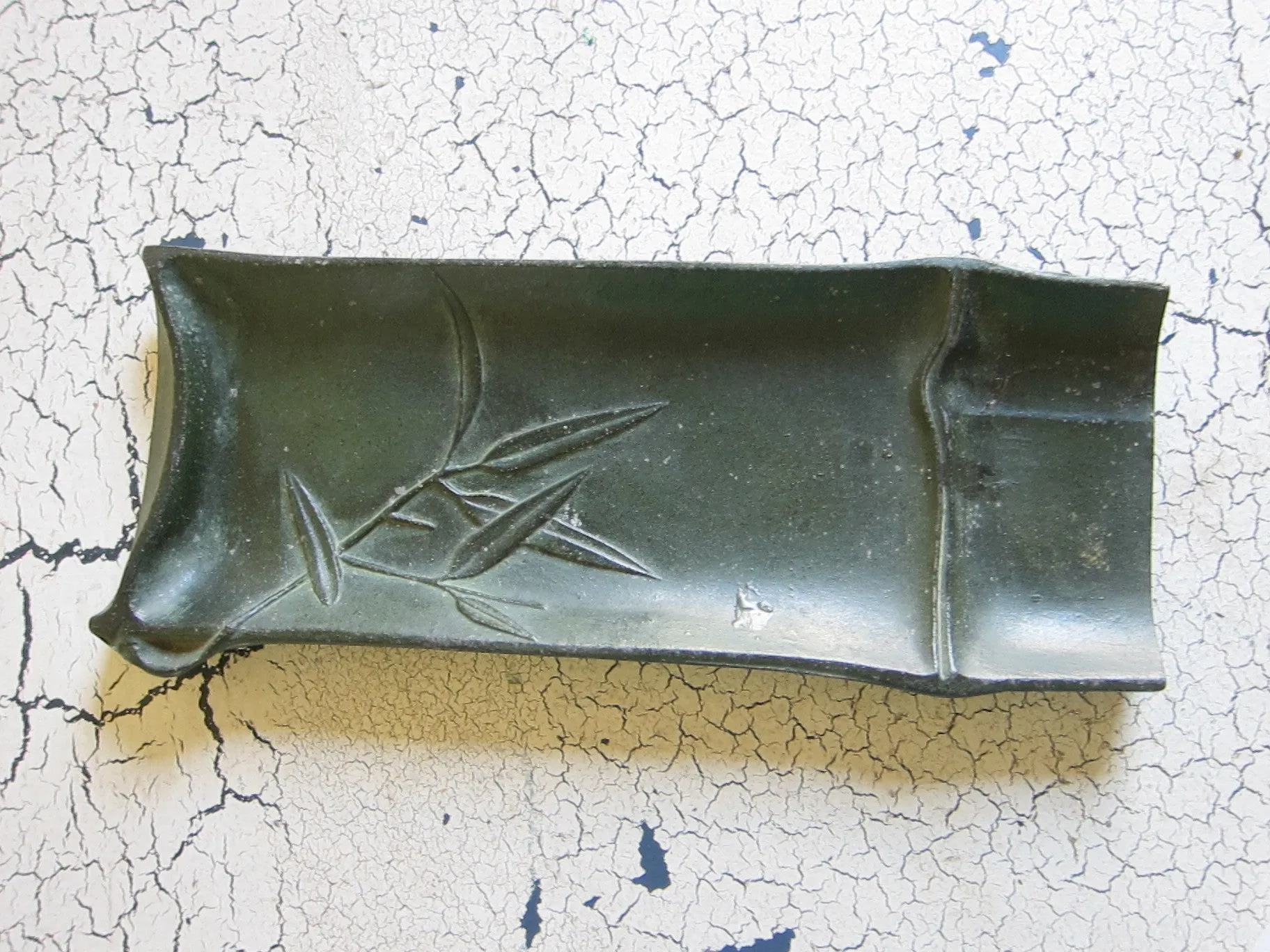 Art Nouveau Pewter Arts and Crafts Coin Tray