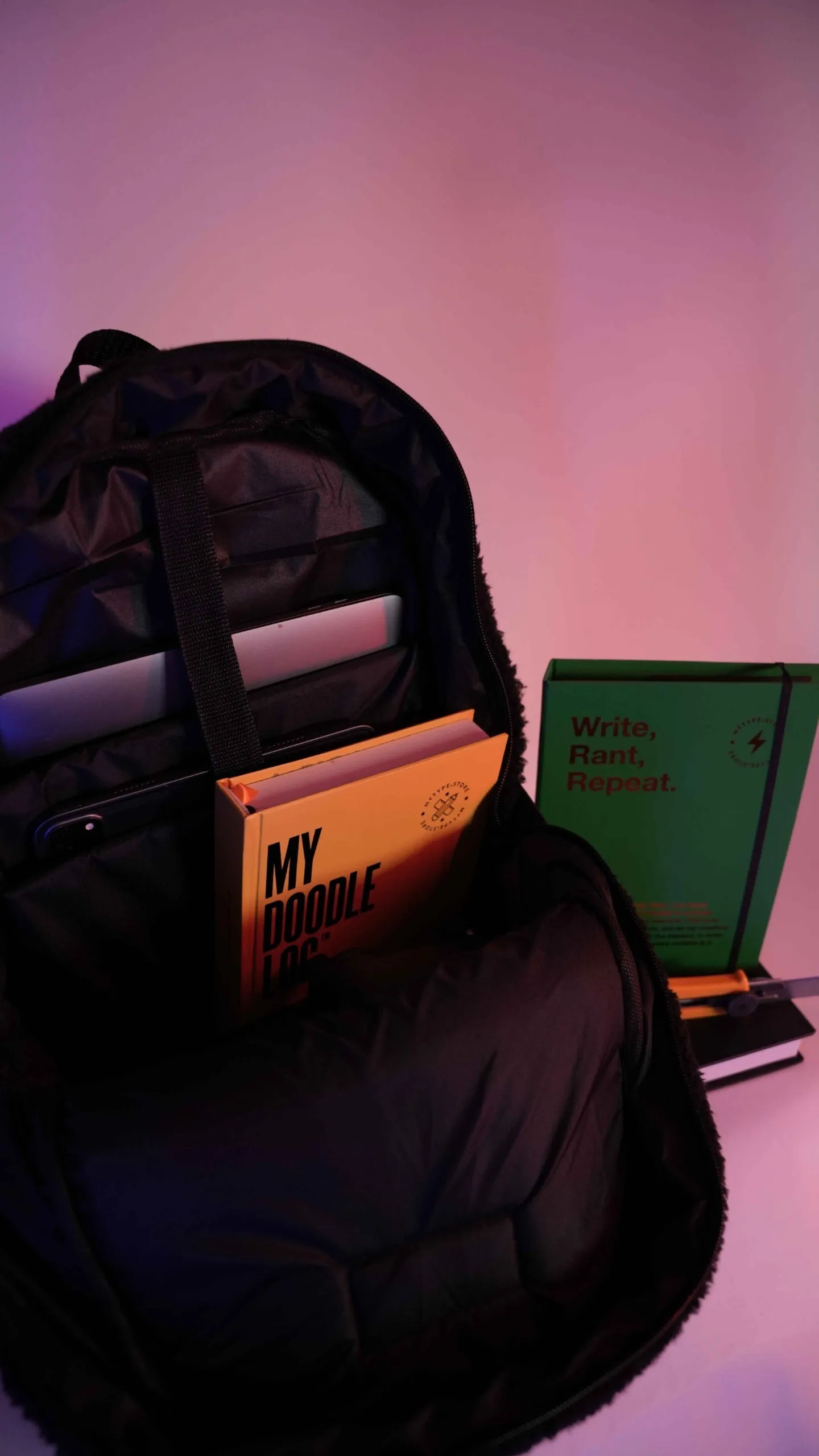 Black Sherpa 2 Separate Laptop Section Backpack S11 // Water Resistant