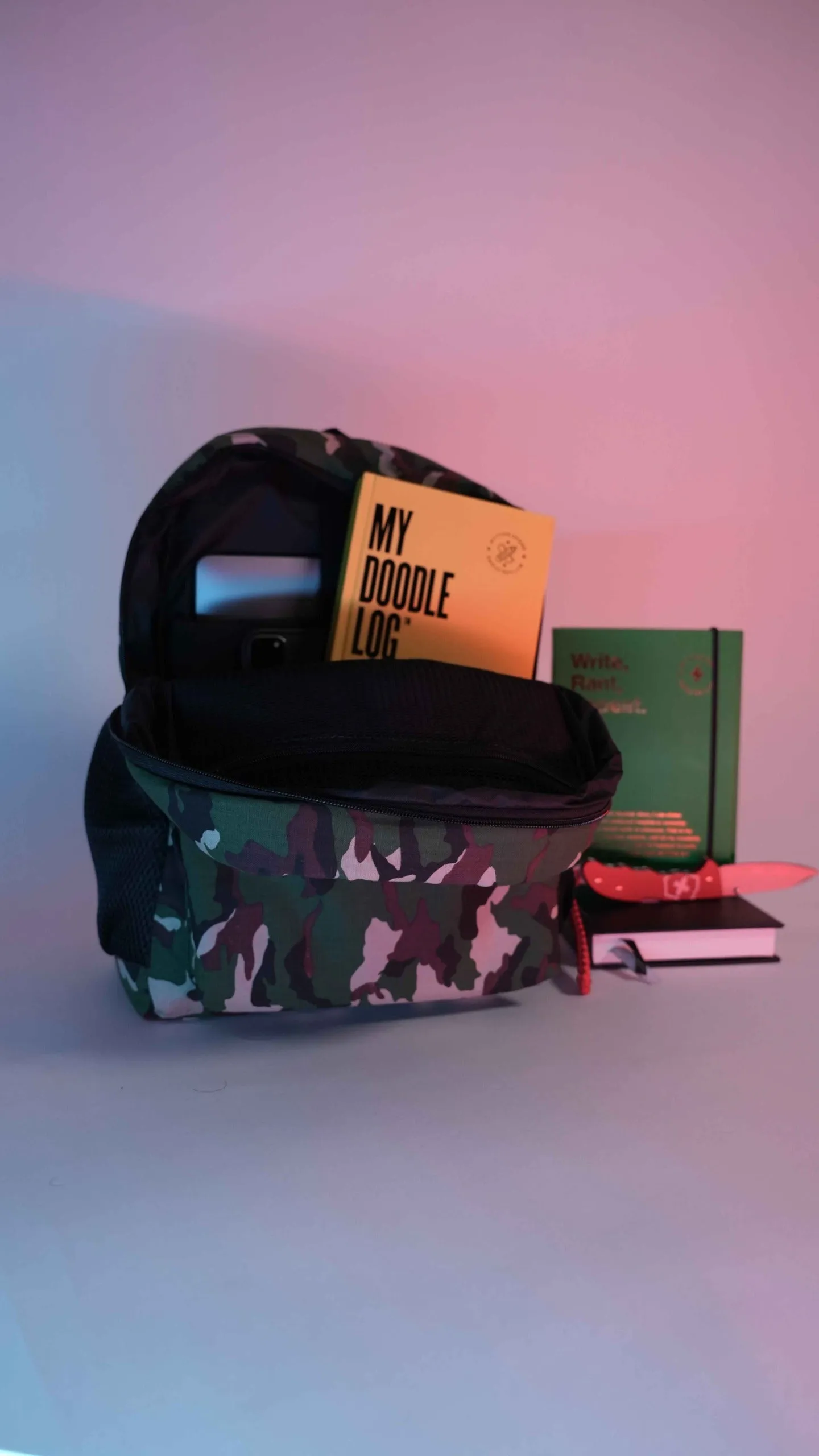 BUY 1 GET 1 ESSENTIALS BAG FREE -- //