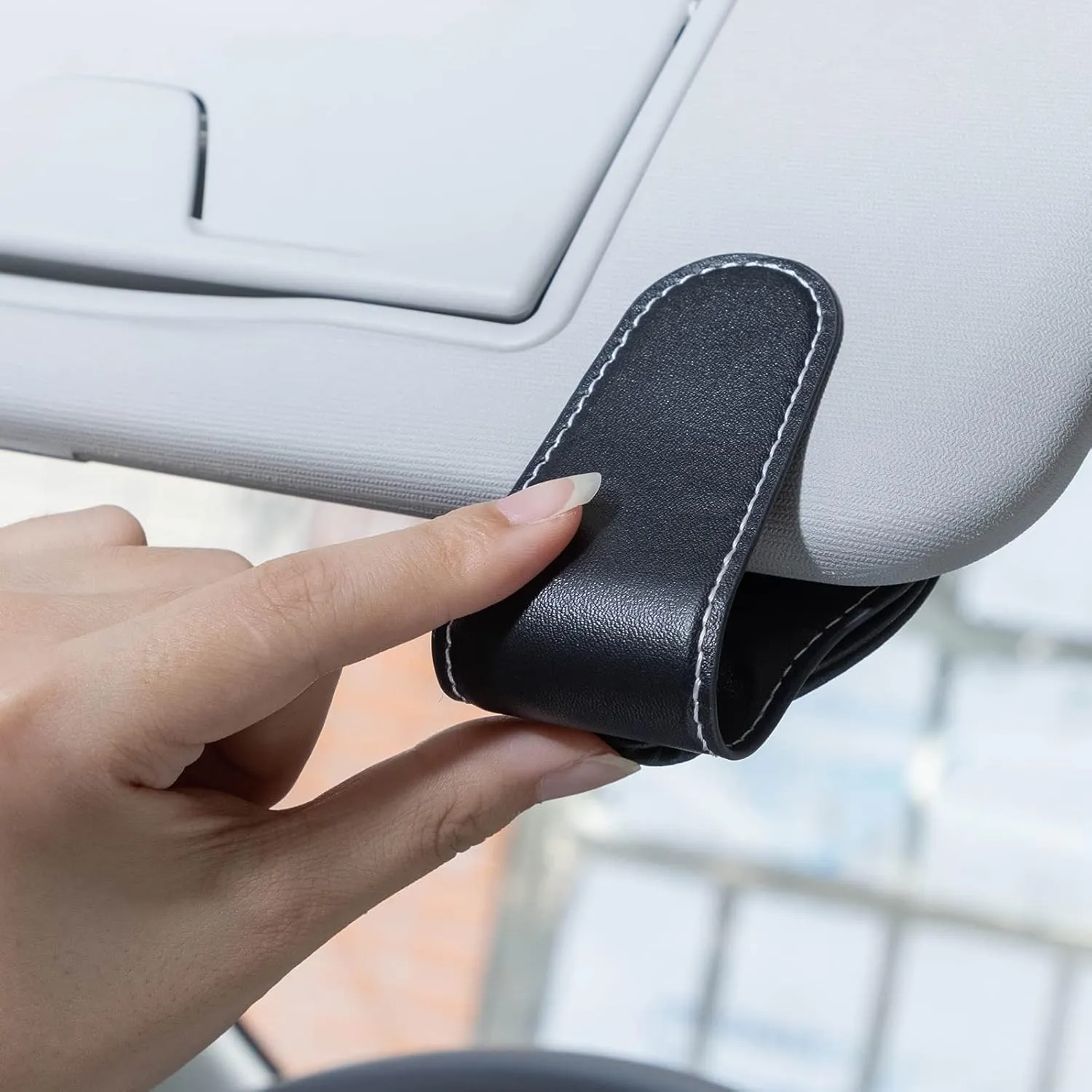 Car Sunglass Holder, Eyeglass Holder for Corvette C1 C2 C3 C4 C5 C6 C7 C8 Racing 1LT 2LT 3LT, Sunglass Hanger Mount for Car Sun Visor, Interior Accessories, Black