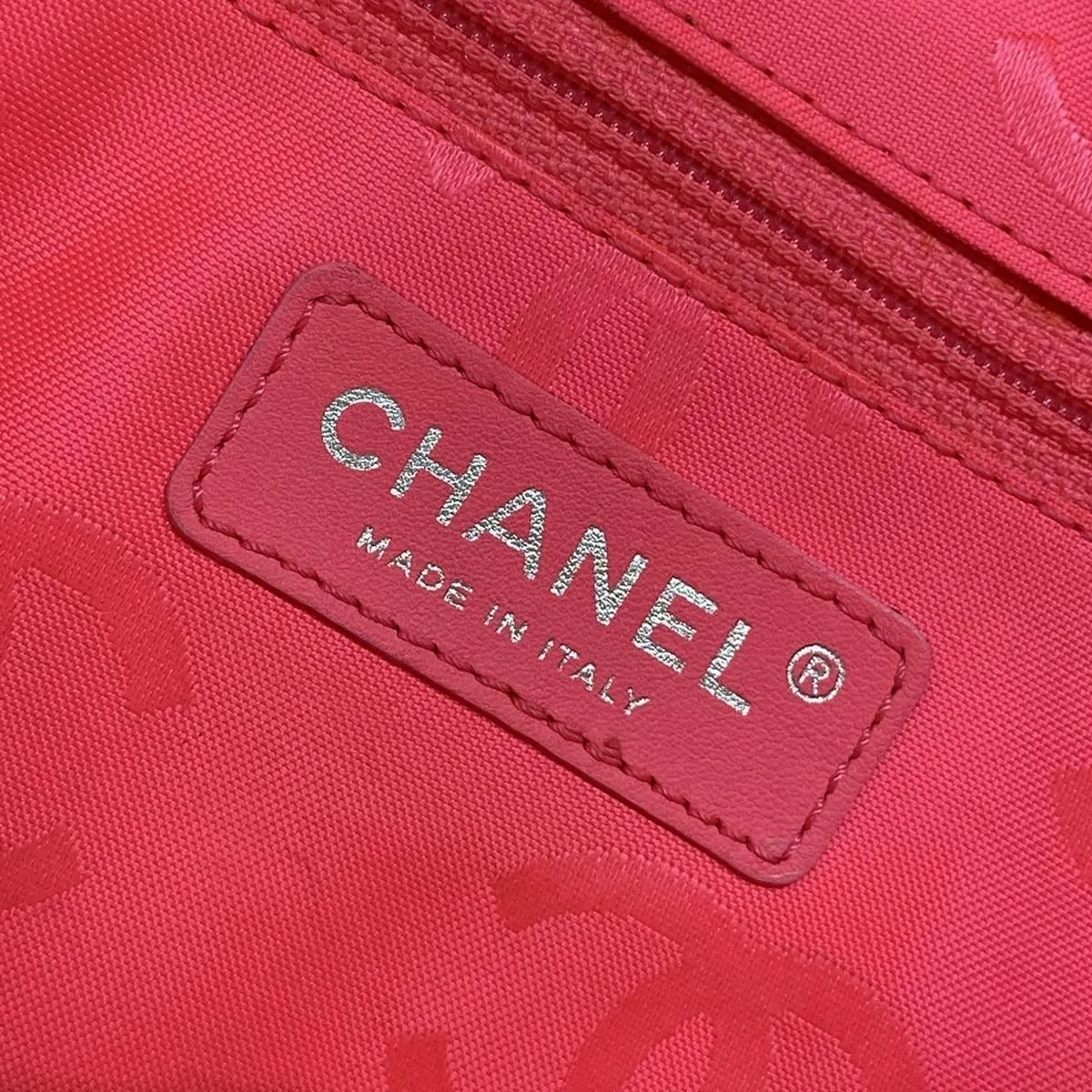 Chanel  Calfskin Quilted Large Cambon Tote White Black 10*
