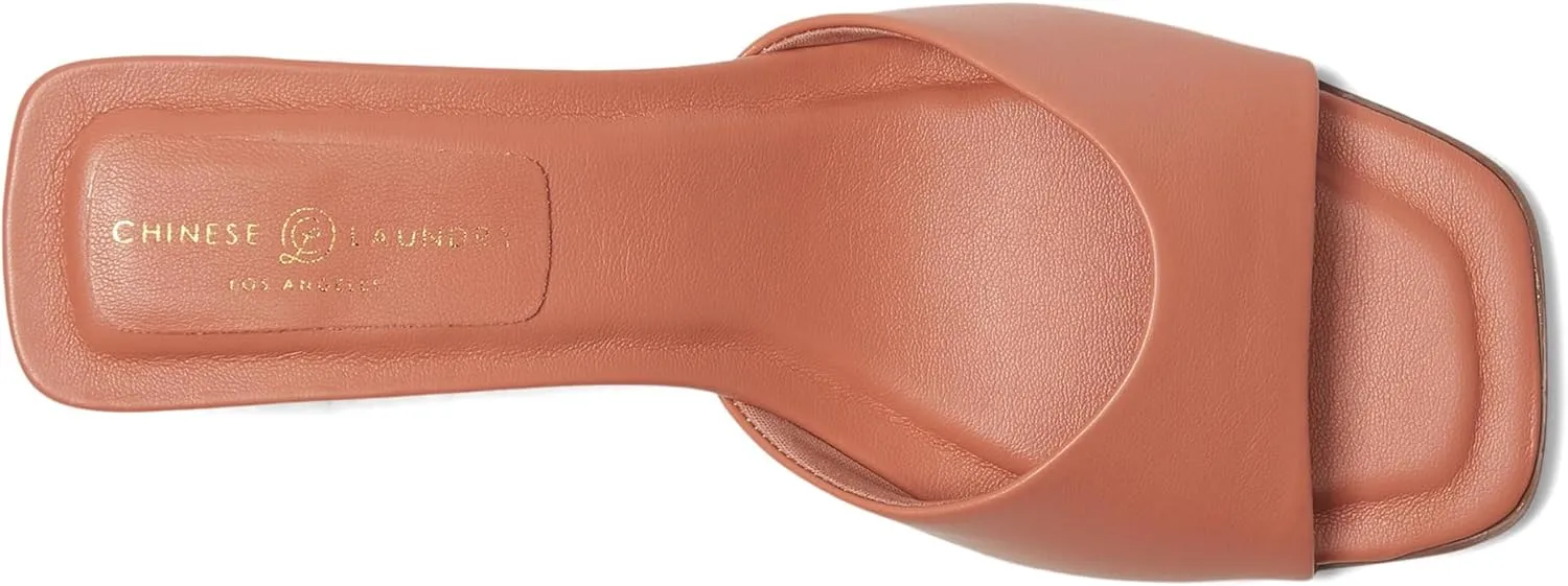 Chinese Laundry Women's Liinda Pump