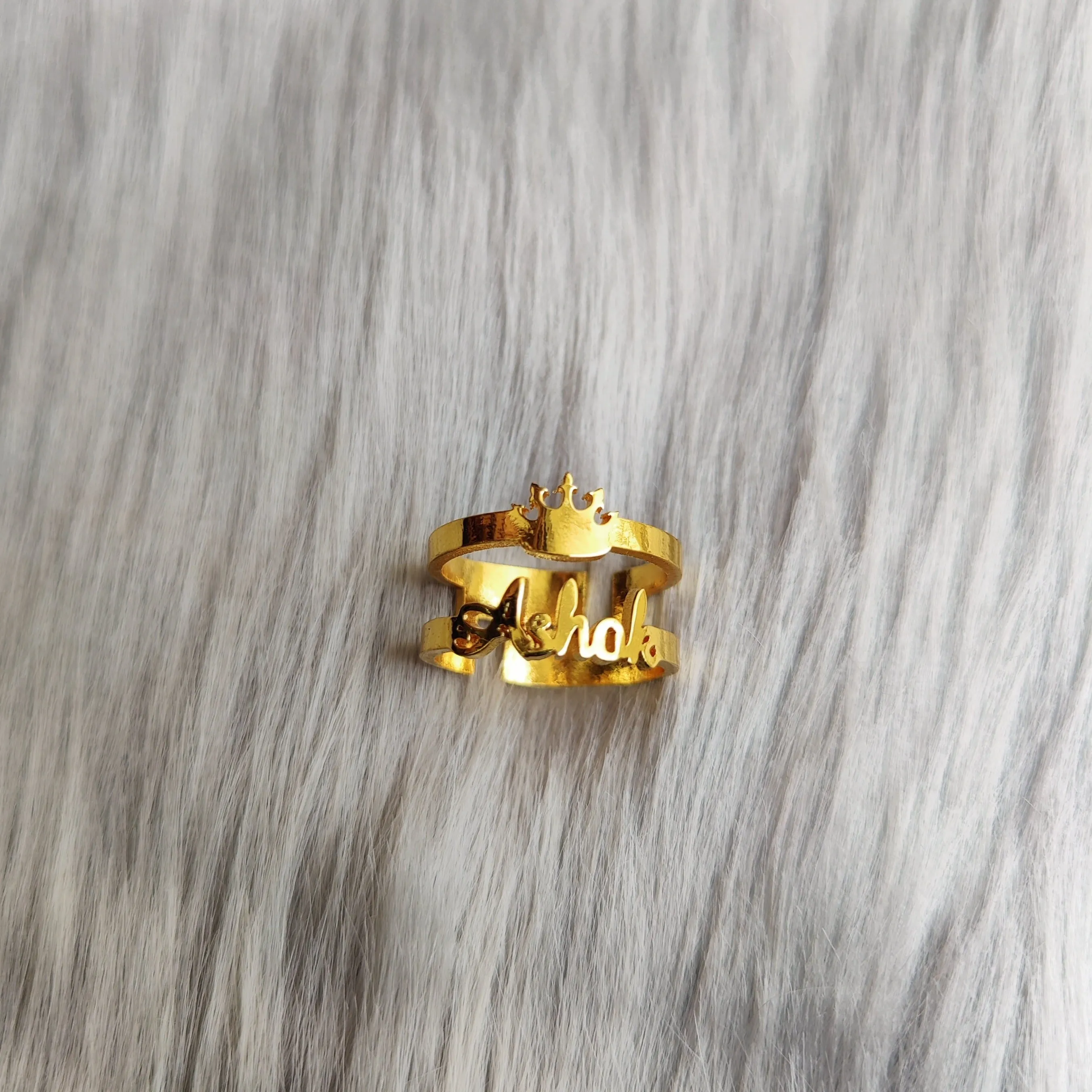 Customize Crown Name Ring