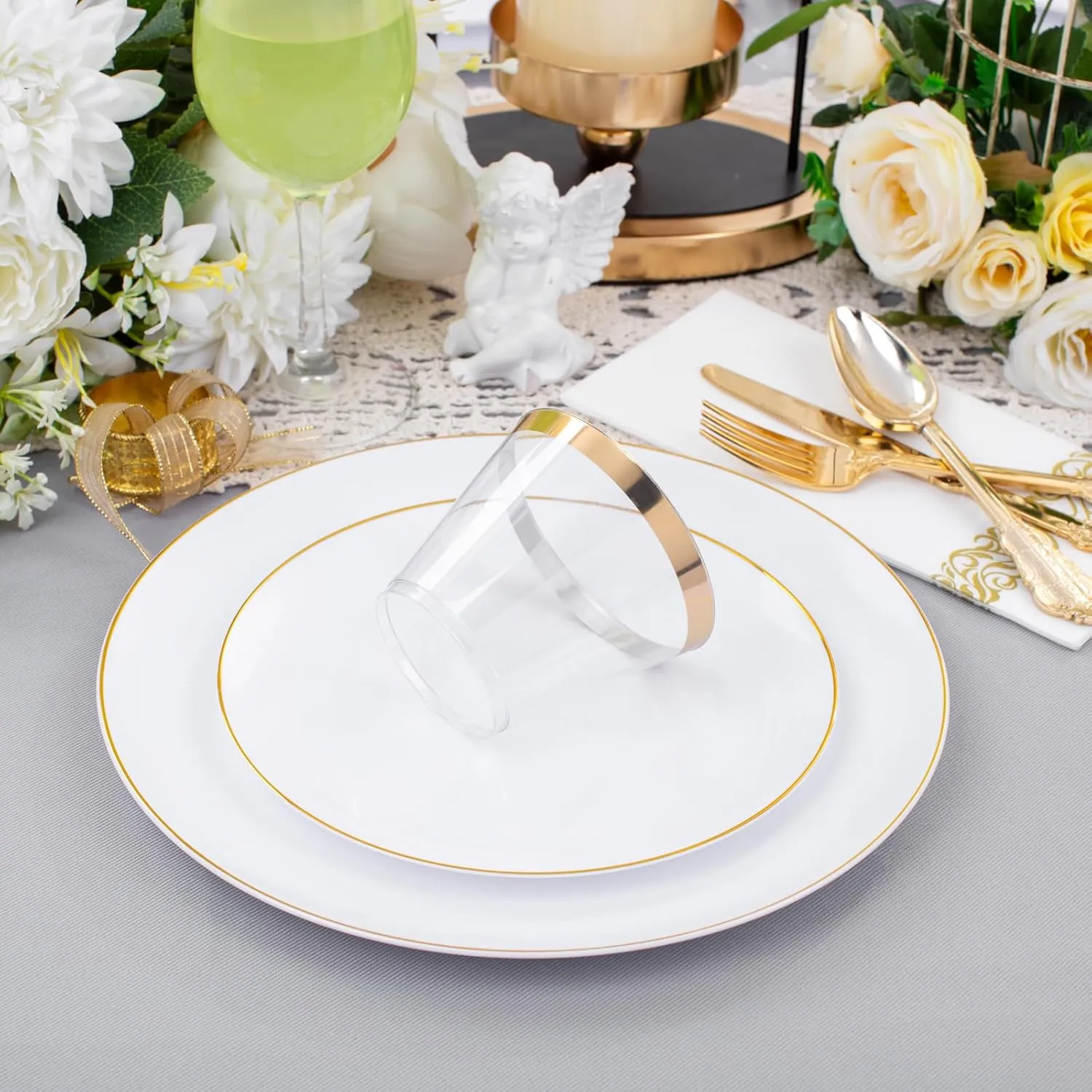 DaYammi 700 PCS Gold Plastic Dinnerware Sets, Includes: 100 Gold Rim Dinner Plates, 100 Salad Plates, 100 Paper Napkins,100 Cups 9 OZ, 100 Plastic Silverware Set, Perfect for Party