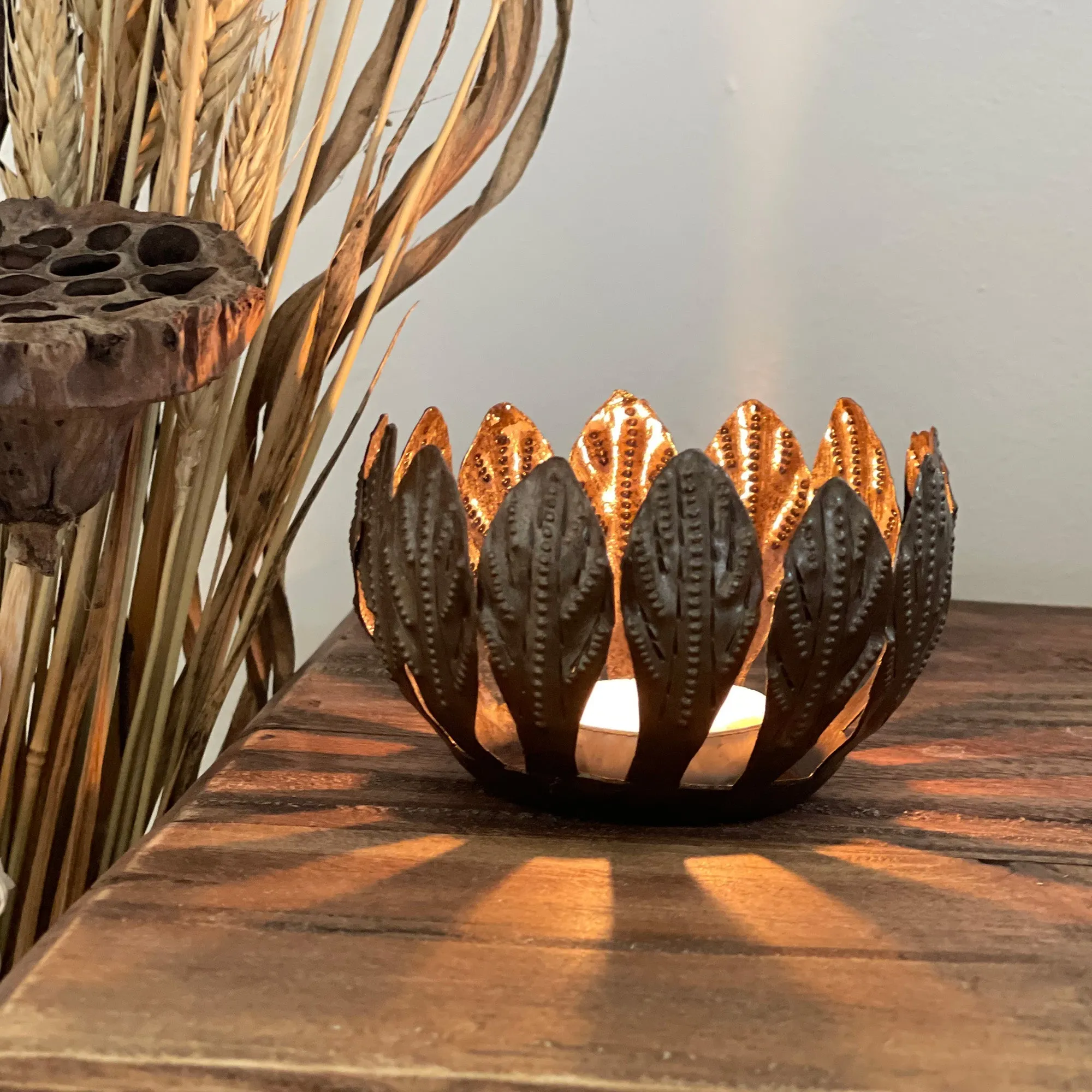 Decorative Drum Art Candle Holder, Mango Leaf
