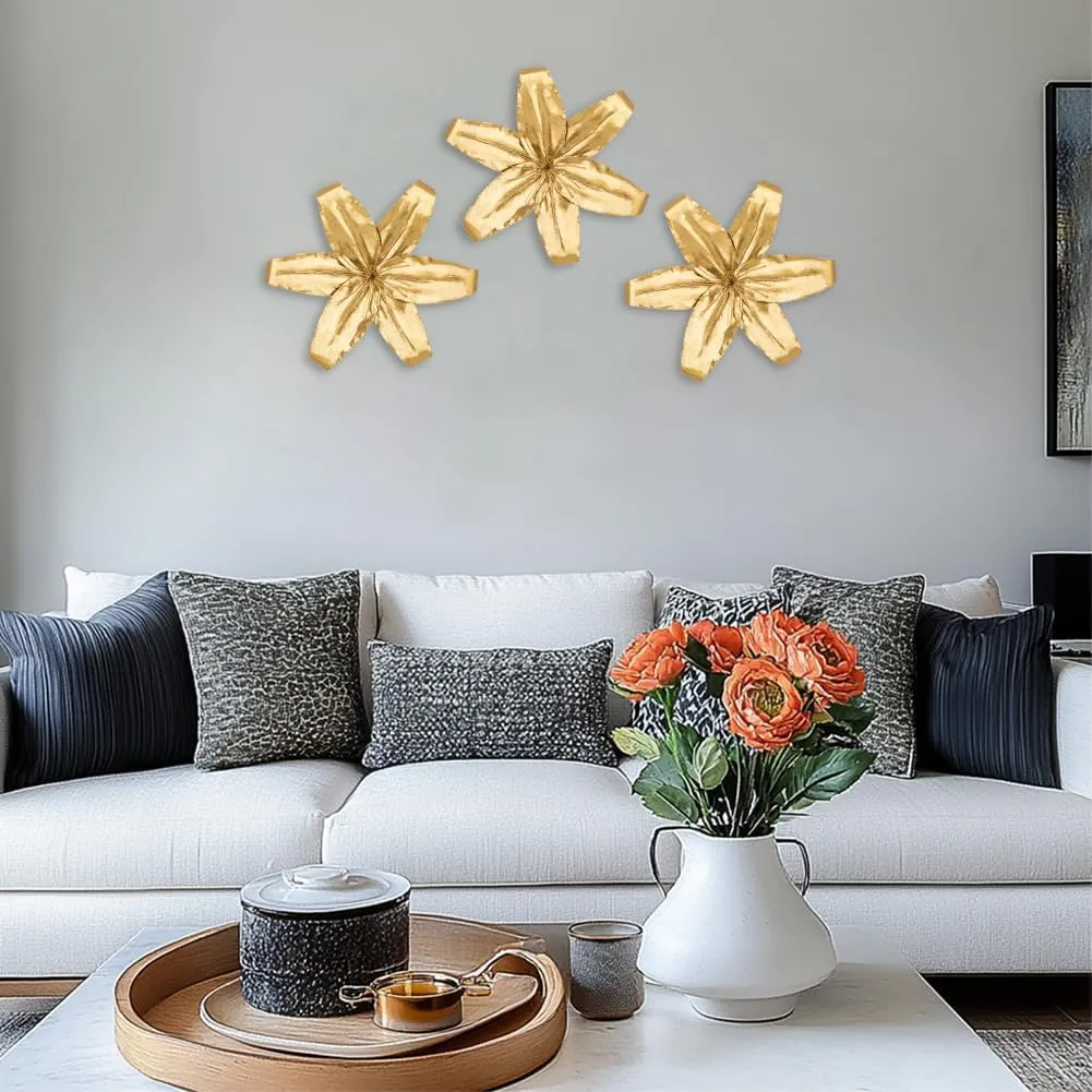 DILATATA Metal Floral Home Wall Decor, 13" Metal Tiger Lily Flowers Rustic Wall Sculpture Floral Wall Art Farmhouse Wall Hanging Decor for Home Kitchen Bedroom Living Office, Gold 3 Pack