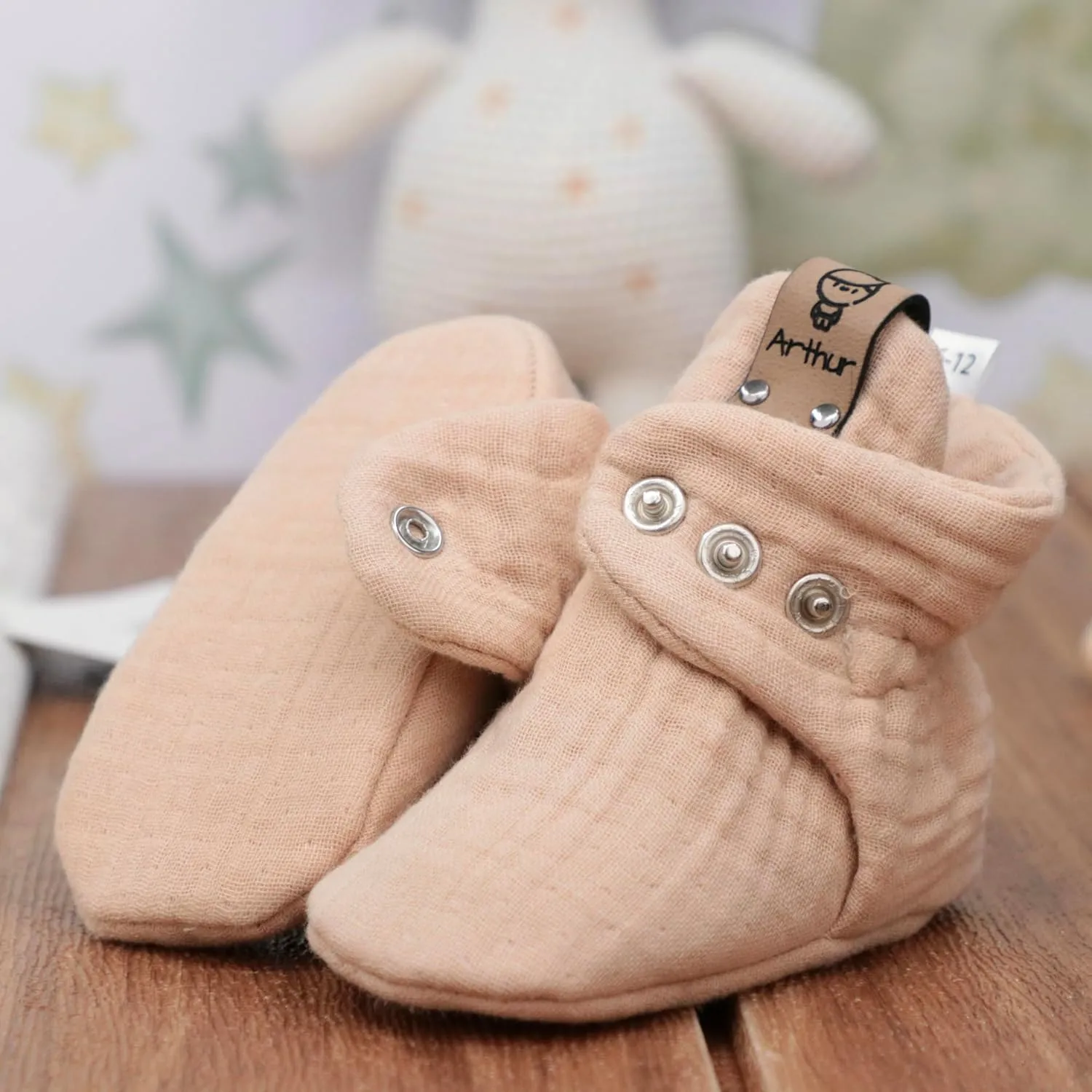Ella Bonna Personalized Baby Shoe Gift, Baby Gifts for Boys Custom, Customizable Baby Shower Gifts for Girls, Gender Neutral Babyshower Gift, Baby Booties Welcome Baby Gift with Name