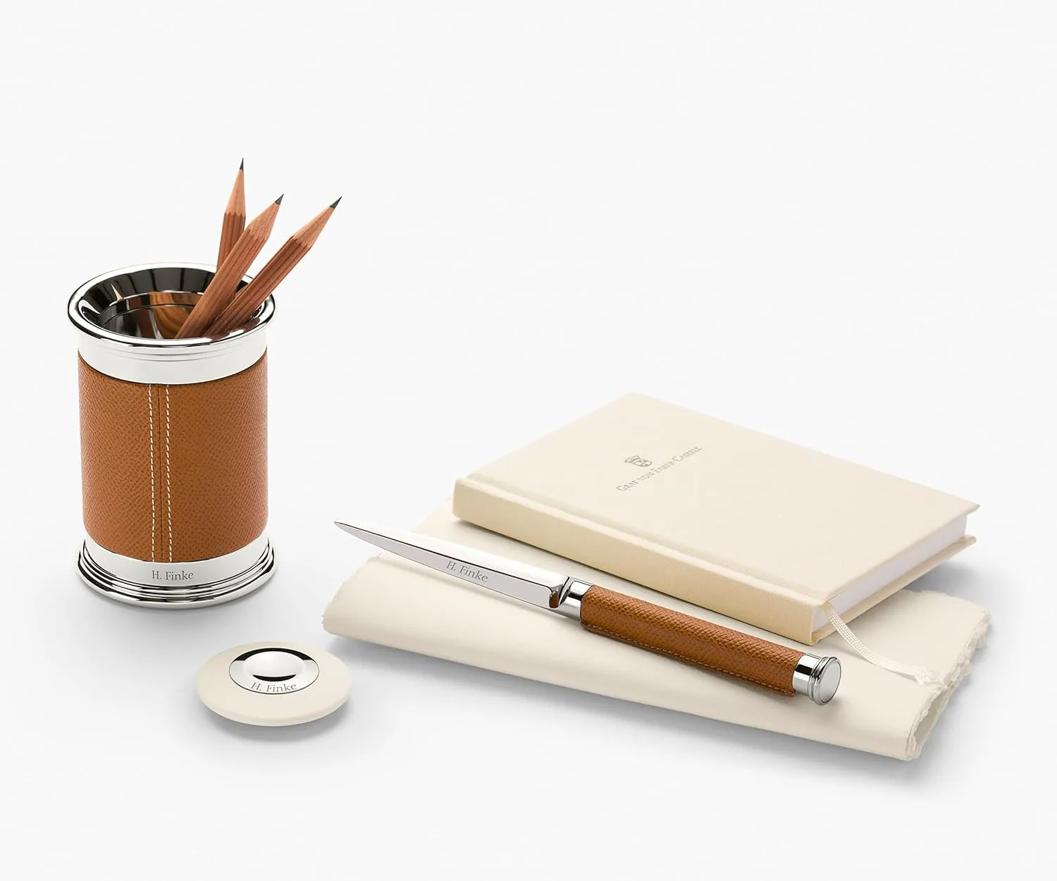 GRAF von Faber-Castell Circular Pen Holder - Brown