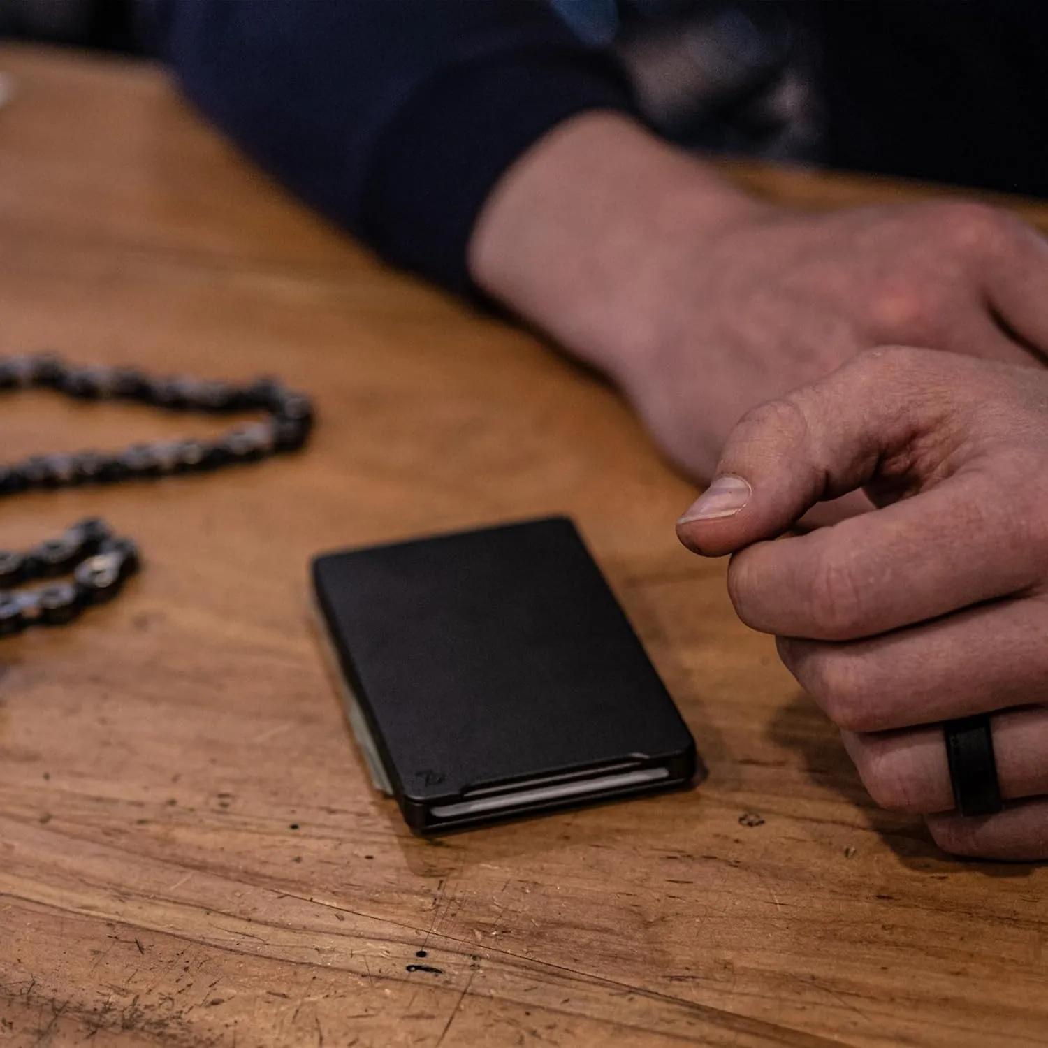 Groove Life Groove Wallet Black/Black Leather Go Mens Minimalist Aluminum Credit Card Holder, Magnetic Thumb Swipe, RFID Blocking, Magsafe, Genuine Leather Attachment, Lifetime Coverage