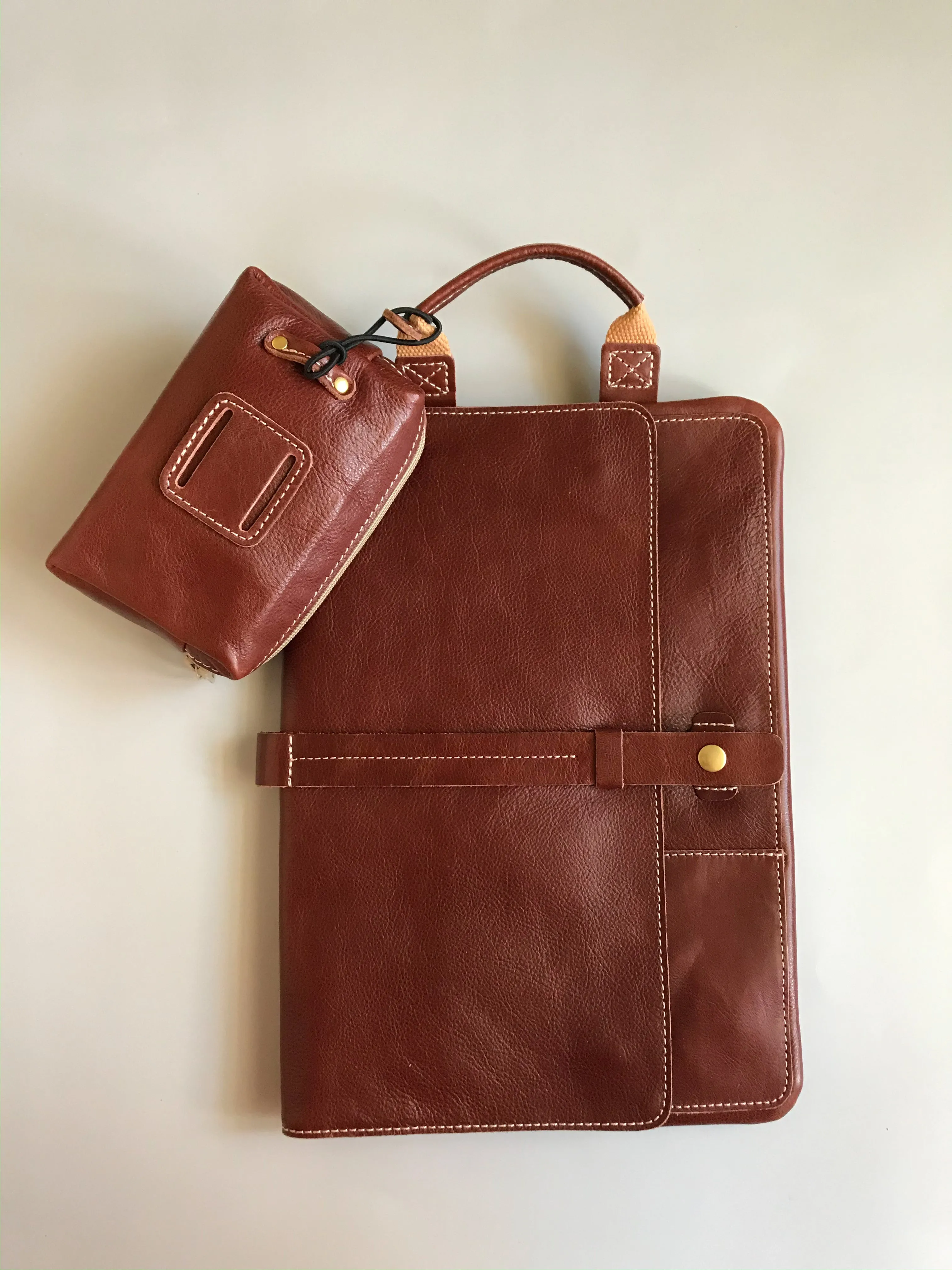 Handmade Stylish Slim Genuine Cowhide Leather Briefcase, Leather Business Portfolio/ iPad Holder/ Laptop Case