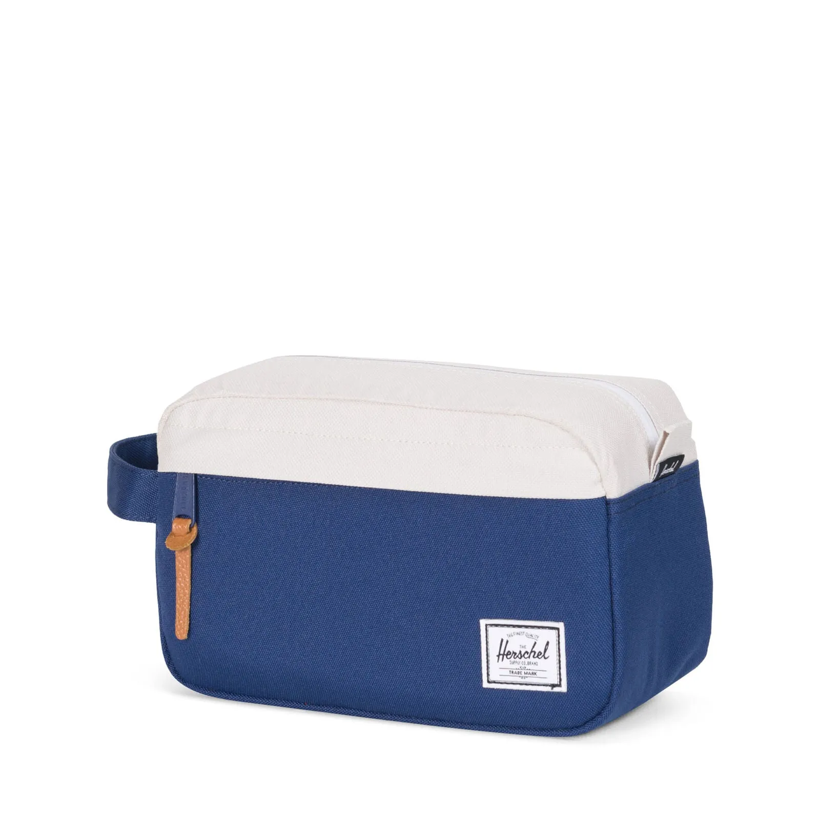 Herschel Supply Co. Chapter Travel Kit 4L