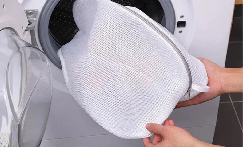 Laundry Bag: Mesh Wash Bag for Clothes & Shoes