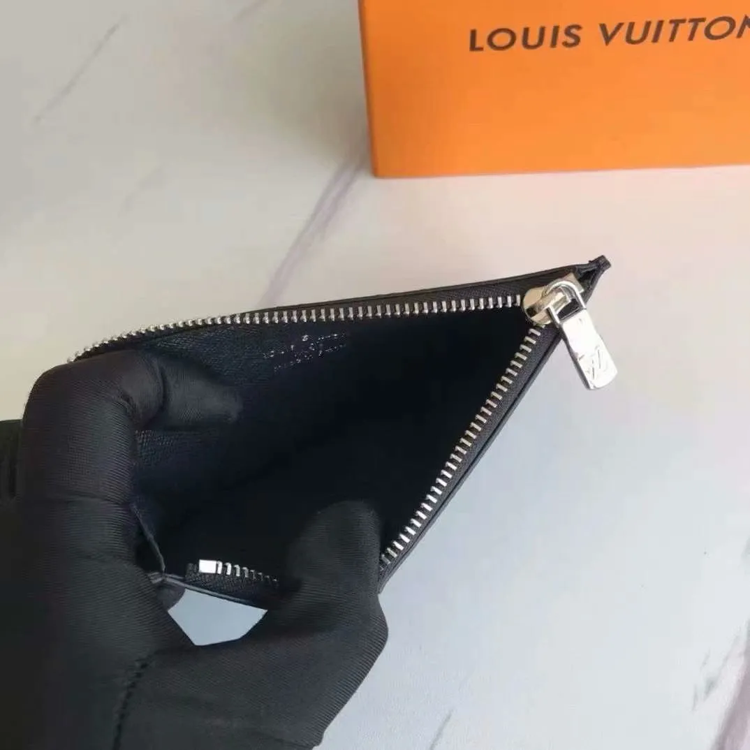 LB1239 Romy Card Holder / 4.7 x 3.1 x 0.3 inches