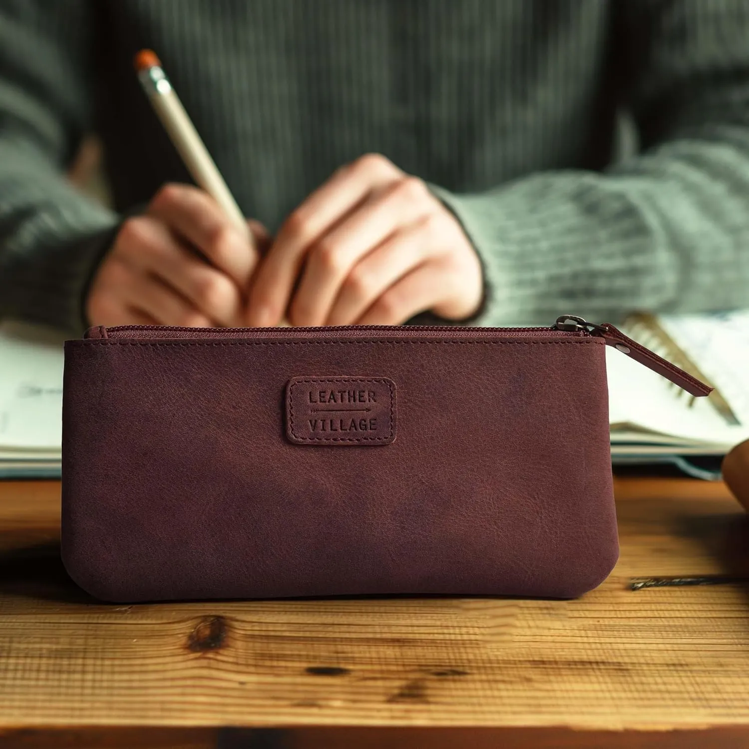 LEATHER VILLAGE Leather Pencil Pouch Pen Case - Fuchsia - 8"X4"- Double Pocket - Elegant and Practical Zipper Pouch Holder for Artists, Men, and Women