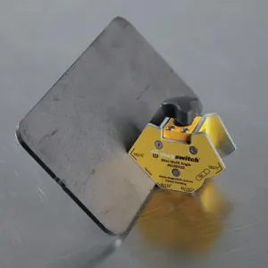 Magswitch Mini Multi-Angle Welding Magnets, 80 lb, 8100350