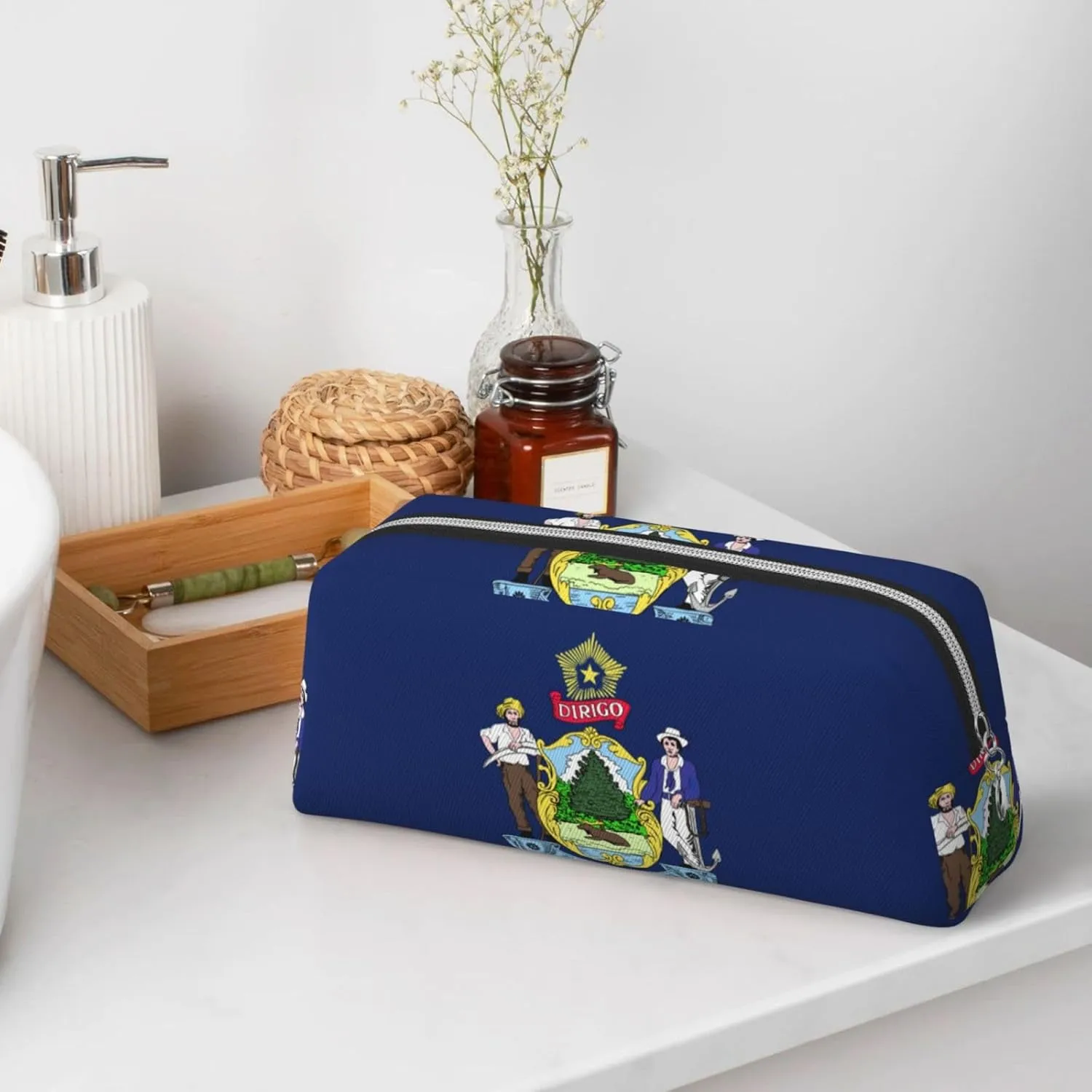 Maine State Flag Print Large Capacity Pencil Case,Pencil Pouch With Zipper, Durable Leather Pen Bag For Office, Travel