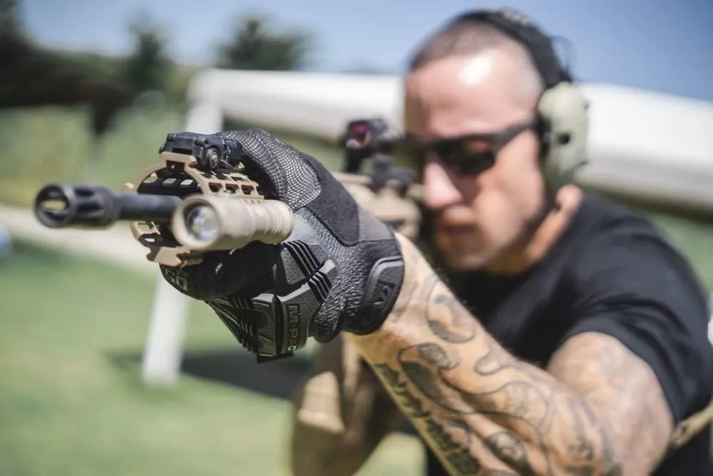 Mechanix Wear: M-Pact 0.5mm High-Dexterity Covert Tactical Work Gloves - Touch Capable, Impact Protection, Absorbs Vibration (Medium, All Black)