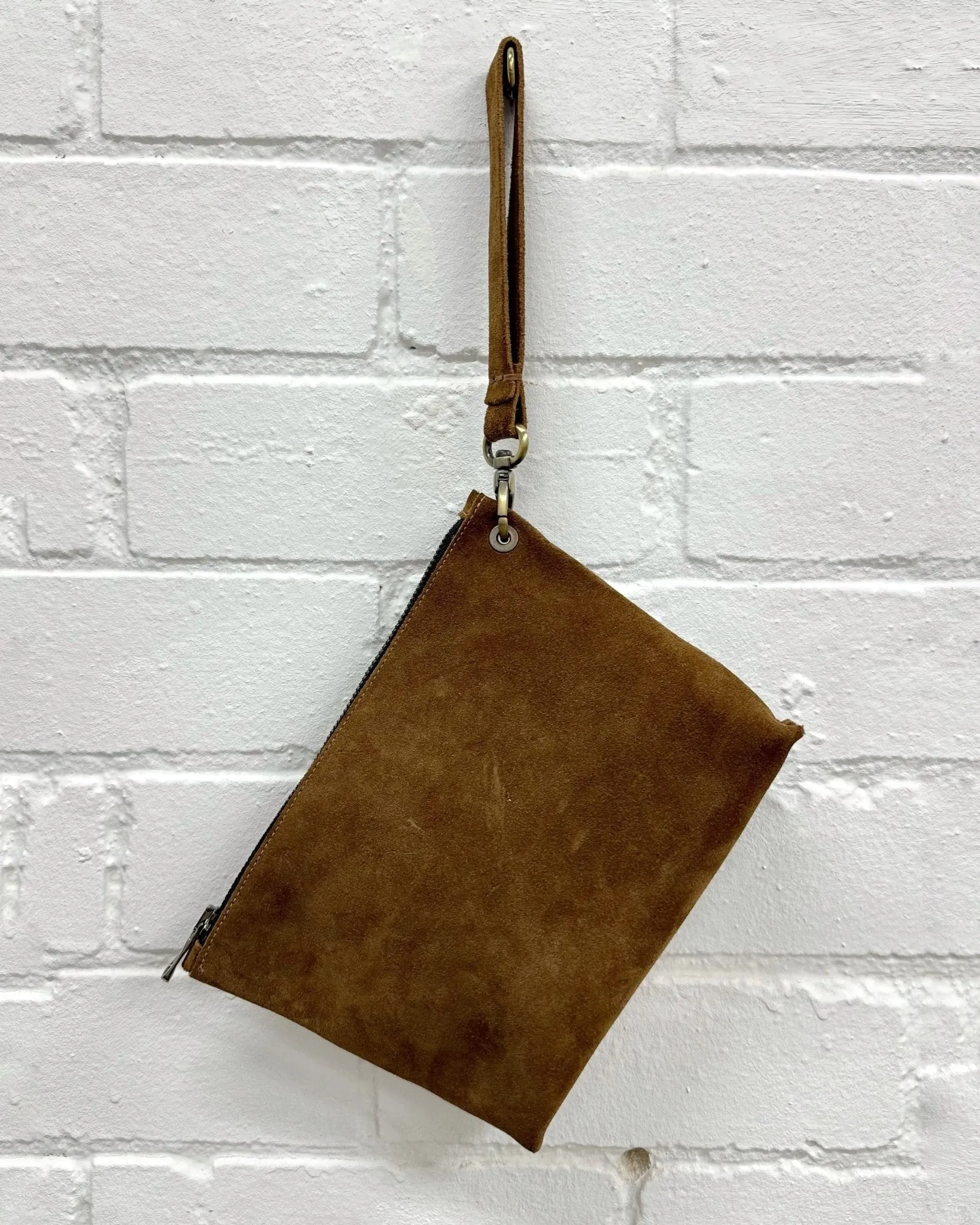 MELBOURNE LEATHER POUCH