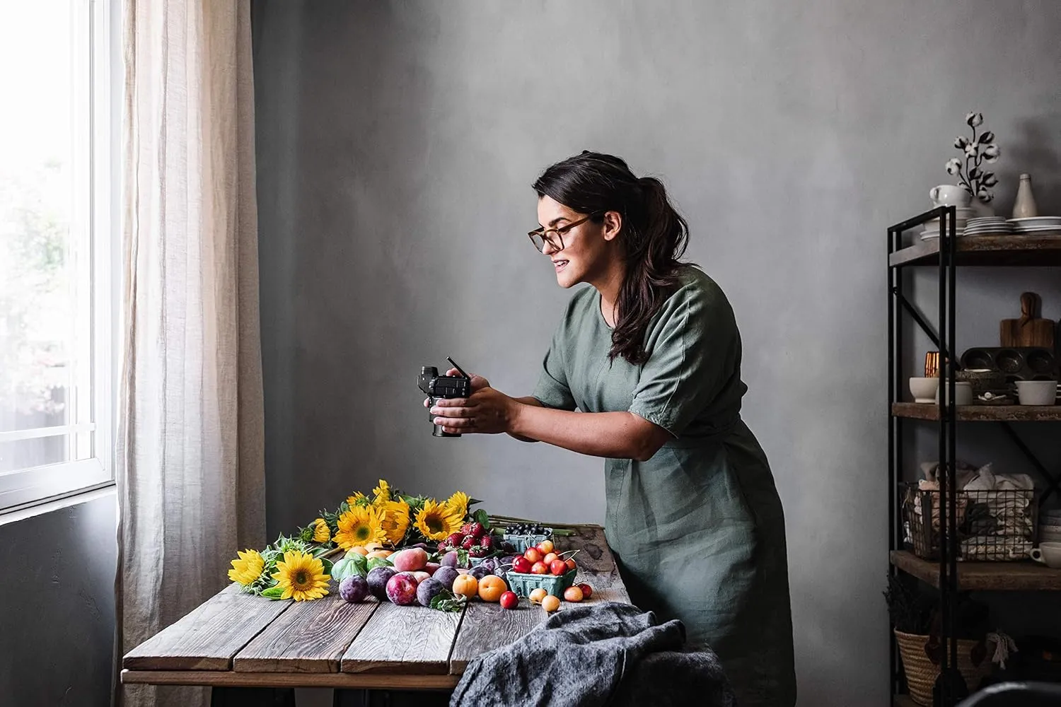 Nikon Z 5 | Our most compact full-frame mirrorless stills/video camera | Nikon USA Model