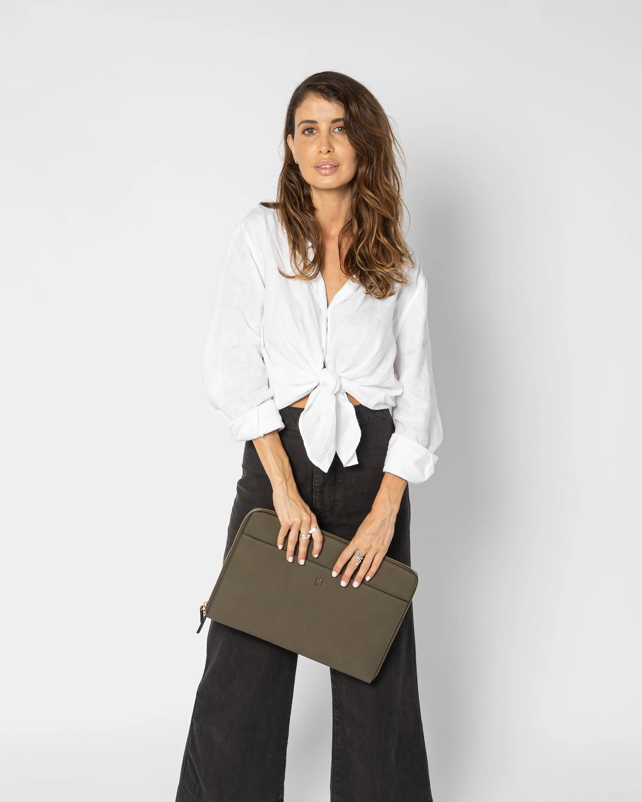 Paddington 13" Laptop Case - Olive