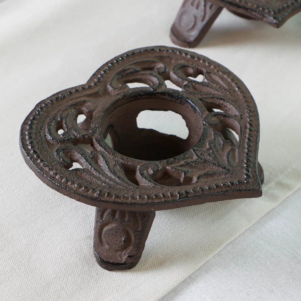 Pair of Iron Heart Tealight Candle Holders