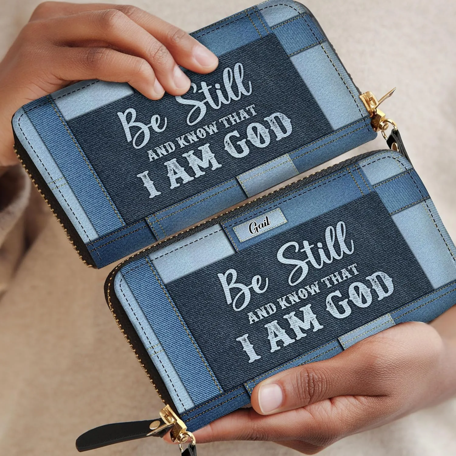 Personalized Leather Bible Clutch Wristlet Wallet for Women – Custom Name Christian Gifts, Ideal Religious Purse for Church, Mother’s Day Gift (Be Still I Am God)