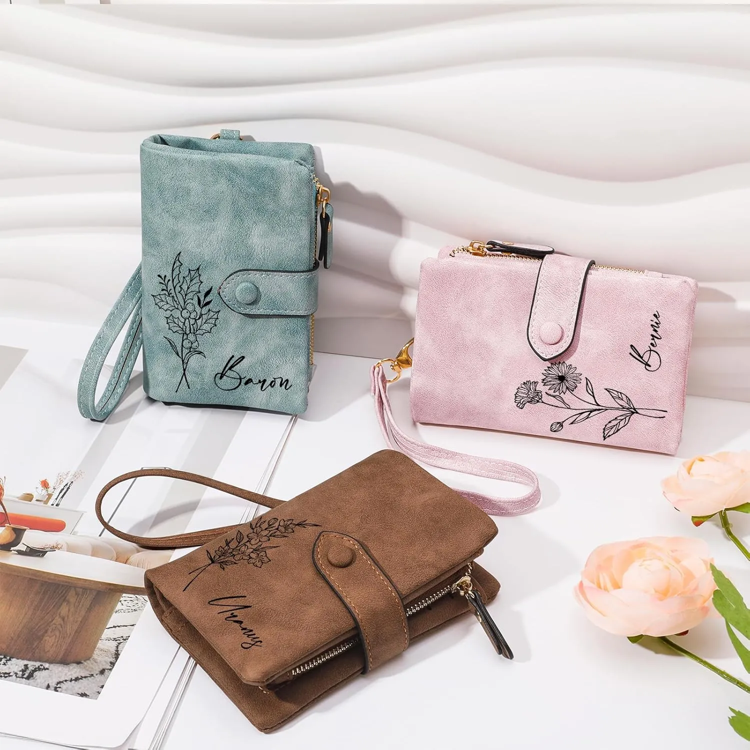 Personalized Wallets for Women, Custom Birth Flower & Name Slim Leather Handbag, Bifold RFID Blocking Card Holder, Large Capacity Wristlet Clutch with Coin Purse, Customized Gift for Women