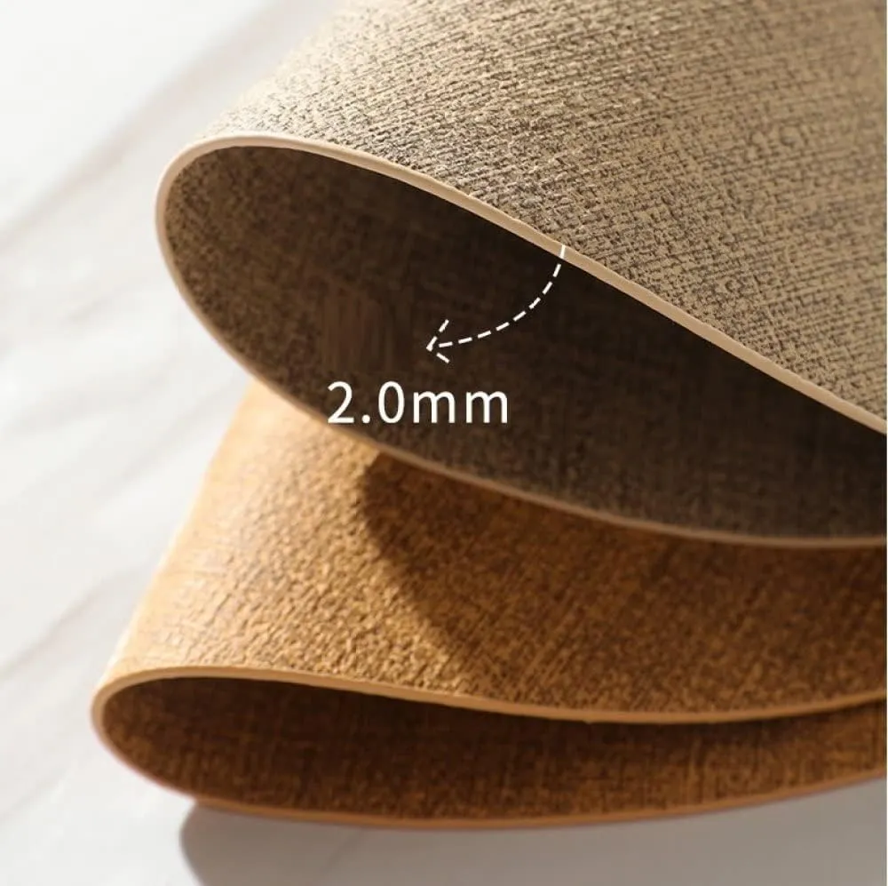 Place Mmats For Table，Placemats, Coasters Set Placemats Set of 2 Round Placemats for Dining Table, Non-Slip Easy to Clean Kitchen Dinner Mats,Heat Washable Cloth Texture Faux Leather Table Mats(Black)
