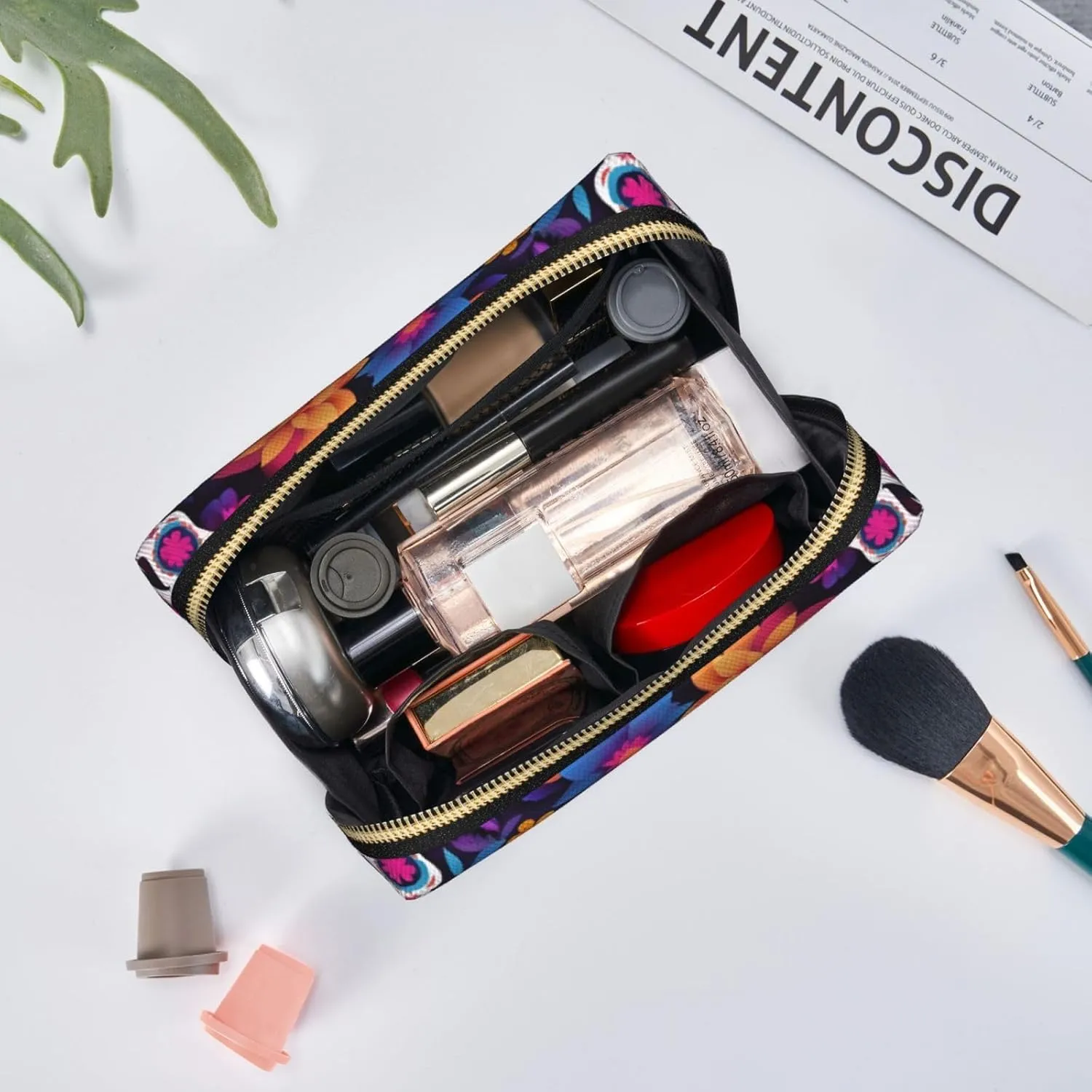 Skull Flower Toiletry Pouch, Travel-Friendly Makeup Organizer For Makeup Brushes, Lipsticks