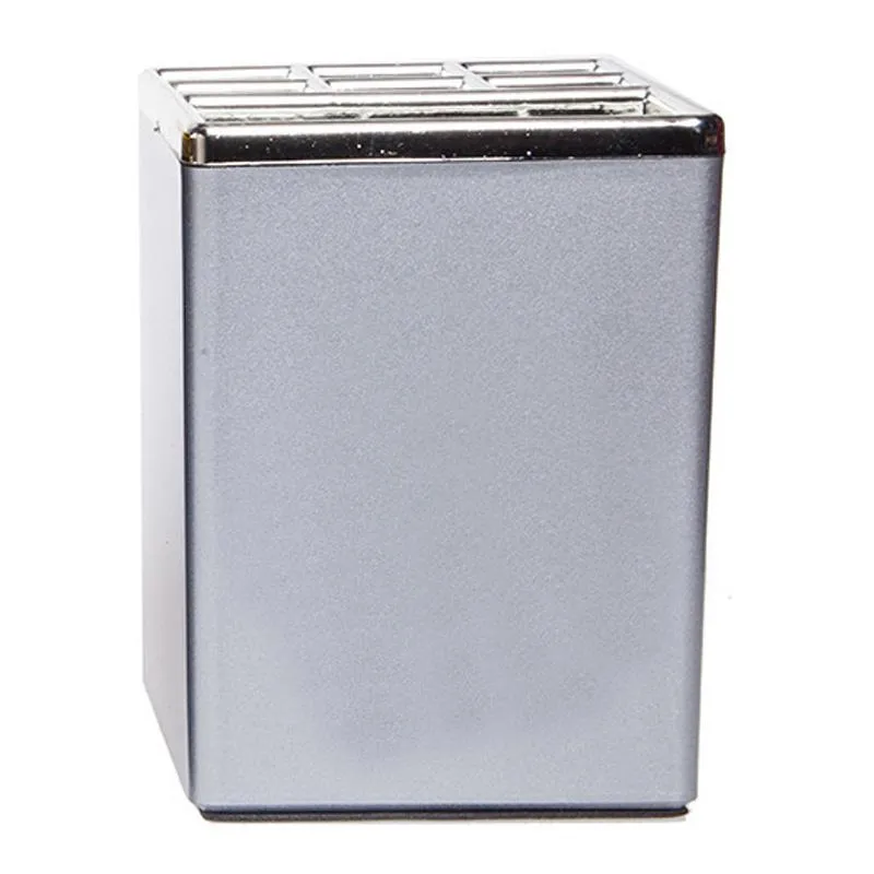 Spray-Painted Plastic Pen Holder