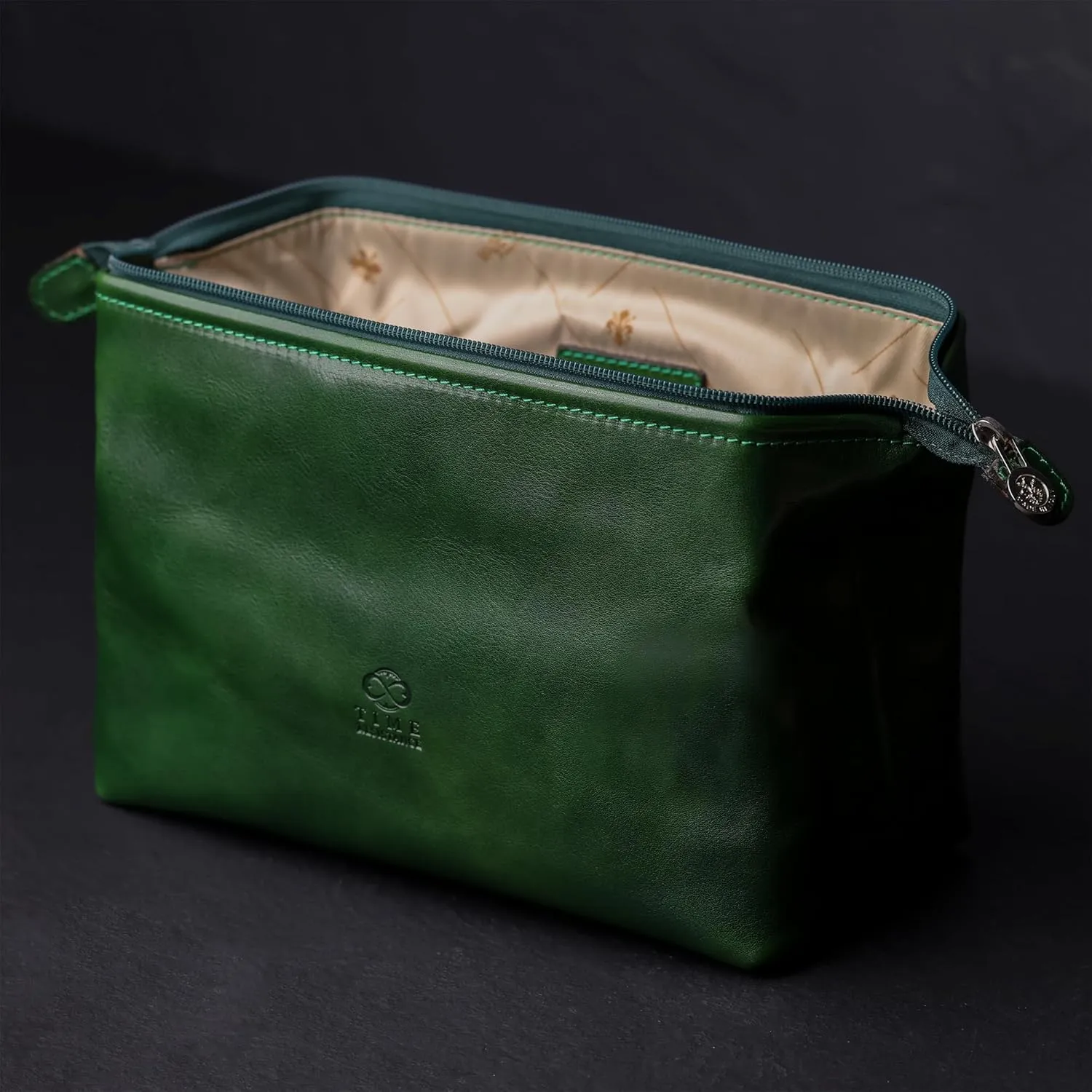 Time Resistance Leather Toiletry Bag Cosmetic Case Italian Classy Dopp Kit