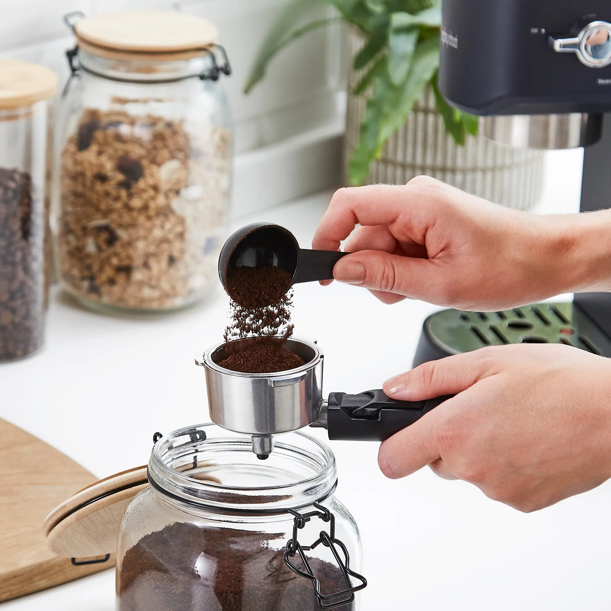 Traditional Compact Pump Espresso Machine - Navy