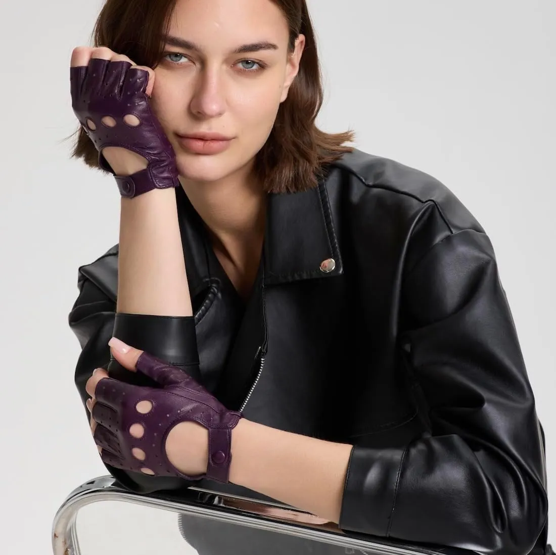 Women's Fingerless Leather Gloves - Unlined Lambskin Leather Driving Gloves